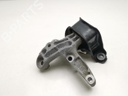 Used Engine mount RENAULT KADJAR (HA_, HL_) 1.5 dCi 110 (HLA3) (110 hp) 28998204