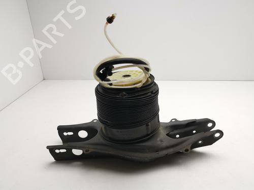 Used Right rear shock absorber MERCEDES-BENZ E-CLASS (W212) [2009-2016]  28993962