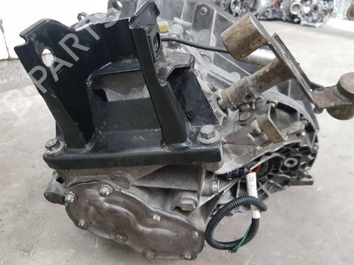 Gearbox LAND ROVER FREELANDER I (L314) 2.0 Td4 4x4 | BP28996696M3