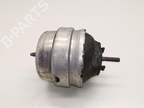 Used Engine mount AUDI A4 B7 (8EC) 2.0 TDI 16V (140 hp) 28981049