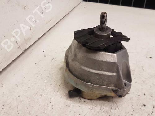 Used Engine mount BMW 5 (E60) 530 d (231 hp) 28986063
