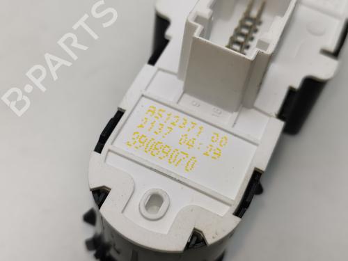 Left front window switch OPEL CORSA F (P2JO) 1.2 (68) | BP39446145I27 - Image 2