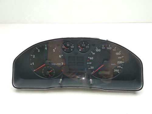 Used Instrument cluster AUDI A4 B5 (8D2) 1.8 (125 hp) 28984040