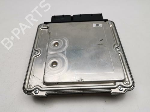 Engine control unit (ECU) AUDI Q5 (8RB)  | BP28996238M57