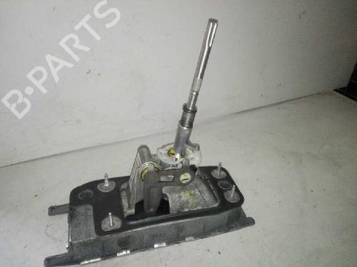 Used Gear lever SKODA SUPERB II (3T4) 2.0 TDI 16V (140 hp) 28998721