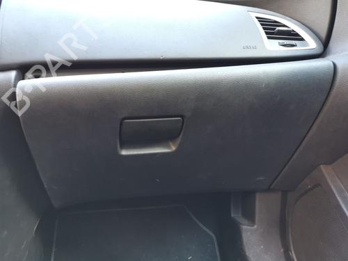 Used Glove box OPEL ASTRA J Sports Tourer (P10) [2010-2015]  28981651