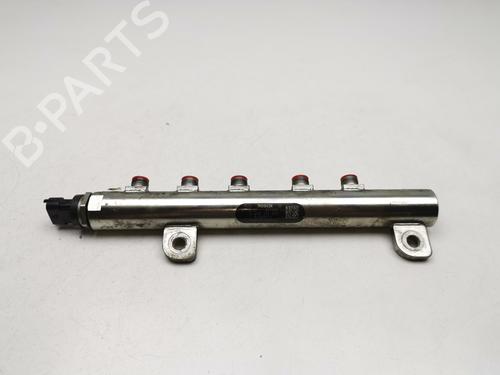 Used Injection rail OPEL ZAFIRA / ZAFIRA FAMILY B (A05) [2005-2019]  29941820