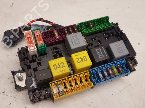 Used Fuse box MERCEDES-BENZ VITO Mixto (Double Cabin) (W447) 109 CDI (447.701, 447.703, 447.705) (88 hp) 28998082