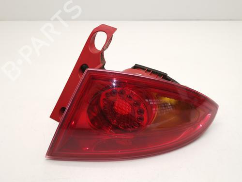 Used Right taillight SEAT LEON (1P1) [2005-2013]  28986483