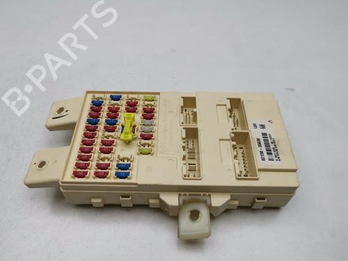 Used Fuse box Fuse box 36532423 36532423