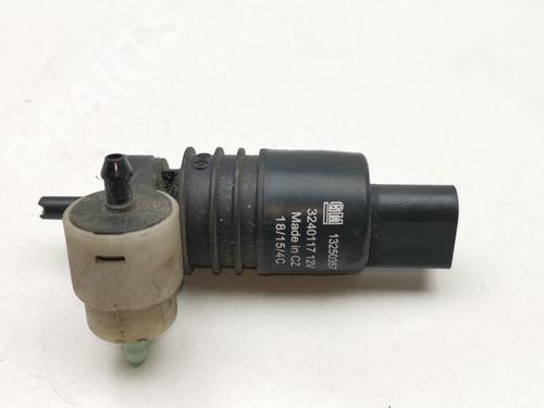 Used Washer pump OPEL INSIGNIA A (G09) [2008-2017]  28977543