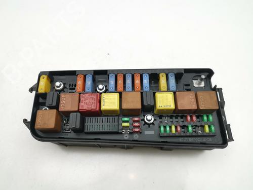 Used Fuse box SAAB 9-3 Estate (E50) 1.9 TiD (120 hp) 28985877