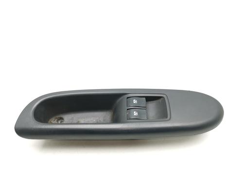 Fensterheberschalter links vorne für RENAULT CLIO II (BB_, CB_) [1998-2016]  28977624