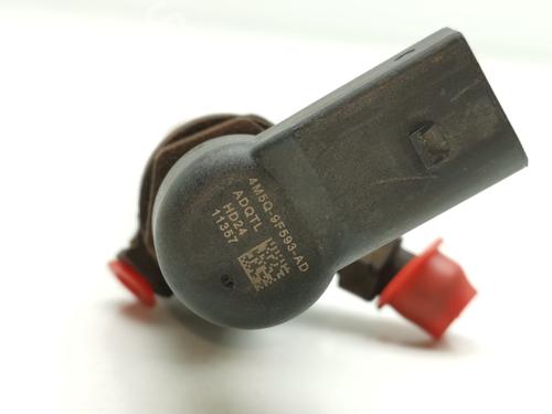 Injector FORD FOCUS II (DA_, HCP, DP) 1.8 TDCi | BP28990558M100 