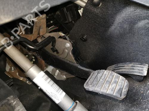 Used Break pedal DACIA SANDERO II [2012-2025]  28983253