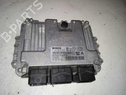 Used Engine control unit (ECU) PEUGEOT PARTNER Box Body/MPV 1.6 HDi (109 hp) 28990685