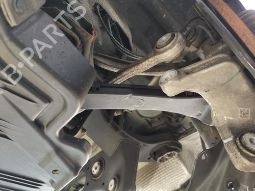 Braço suspensão trás esquerdo MERCEDES-BENZ C-CLASS T-Model (S205) [2014-2023]  28988184
