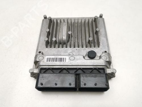 Used Engine control unit (ECU) Engine control unit (ECU) MERCEDES-BENZ A-CLASS (W176) A 200 CDI / d (176.008) (136 hp) 33852356 33852356