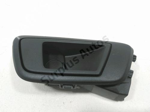Used Rear right interior door handle Rear right interior door handle 37779809 37779809