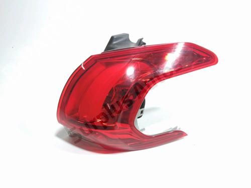 right-taillight-peugeot-2008-i-cu_-2013-39707327 main image