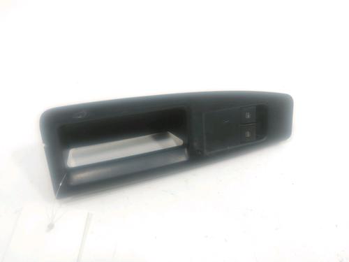 Used Left front window switch VW POLO IV (9N_, 9A_) 1.4 TDI (75 hp) 30998935