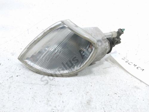 Used Left front indicator CITROËN SAXO (S0, S1) 1.0 X (50 hp) 31004434