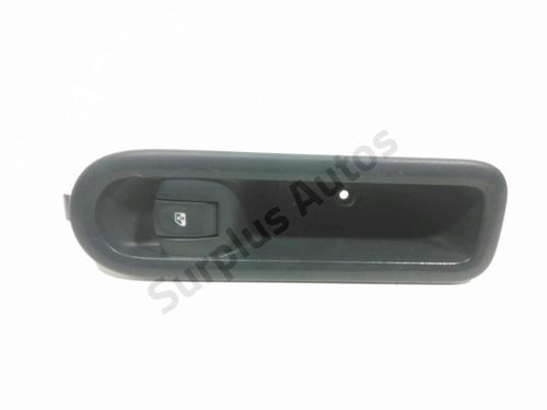 Used Right front window switch RENAULT TWINGO II (CN0_) 1.2 16V (CN04, CN0B) (75 hp) 29857831