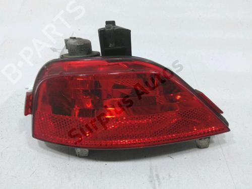Feu de brouillard arrière RENAULT MEGANE III Coupe (DZ0/1_) 1.9 dCi (DZ0N, DZ0J, DZ1J, DZ1K) (131 hp) 31006890