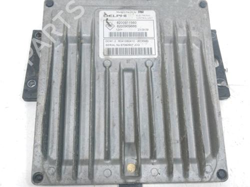 Used Engine control unit (ECU) NISSAN MICRA III (K12) 1.2 16V (80 hp) 30984555
