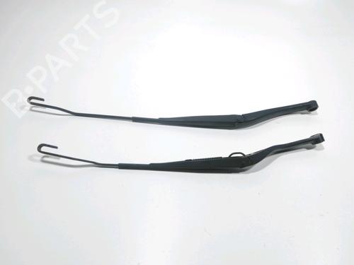 Front windshield wiper arm OPEL VECTRA C Estate (Z02) 3.0 V6 CDTI (F35) | BP28271831C143 