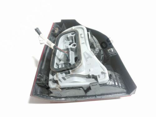 Right taillight VW POLO IV (9N_, 9A_) 1.2 | BP30102046C35 