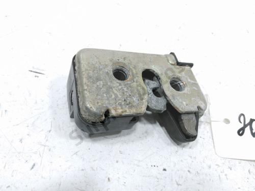 Used Tailgate lock FORD FIESTA V (JH_, JD_) 1.4 TDCi (68 hp) 31001676