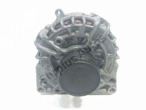 Used Alternator MERCEDES-BENZ A-CLASS (W176) A 200 (176.043) (156 hp) 32402046
