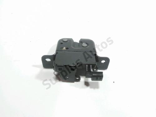Used Tailgate lock DACIA DUSTER (HS_) 1.5 dCi (109 hp) 30723806