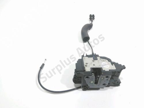 Serrure avant gauche RENAULT MEGANE III Grandtour (KZ0/1) 1.5 dCi (KZ0C, KZ1A) (90 hp) 28248360