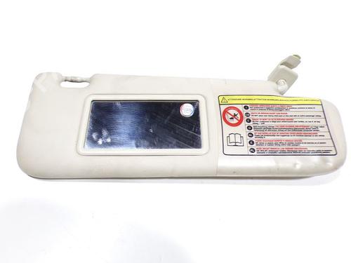 Used Right sun visor Right sun visor 37784509 37784509