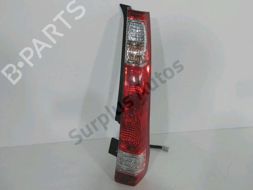Used Right taillight HONDA CR-V II (RD_) 2.0 (RD5) (150 hp) 31006362
