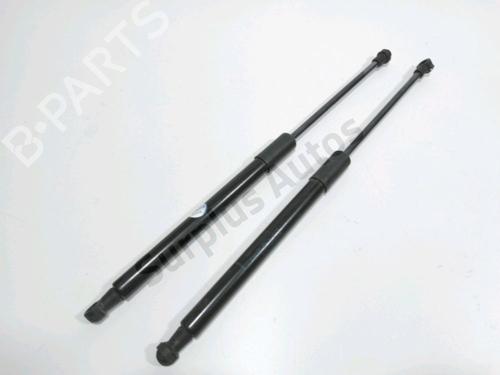 Używane Siłownik klapy tylnej / bagażnika DACIA DUSTER (HM_) 1.0 LPG (HMMT) (101 hp) 30723815