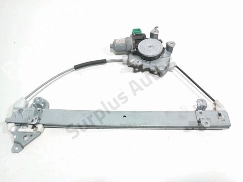 Elevador vidro frente esquerdo NISSAN JUKE (F15) 1.5 dCi (110 hp) 30742032
