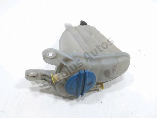 Ekspansjonstank AUDI A4 B8 (8K2) 2.0 TDI (143 hp) 30986433