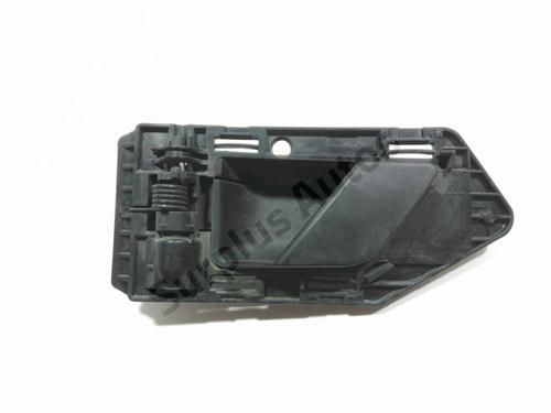 Used Front left interior door handle PEUGEOT PARTNER MPV (5_, G_) [1996-2025]  28243426