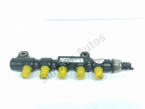 Used Injection rail Injection rail 37763244 37763244