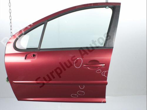 Used Left front door Left front door 36878267 36878267