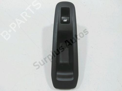 Comutador vidro trás direito Comutador vidro trás direito PEUGEOT 308 II (LB_, LP_, LW_, LH_, L3_) 1.2 THP 130 (131 hp) 33867600 33867600