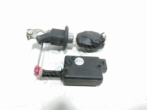Used Tailgate handle Tailgate handle DACIA LOGAN (LS_) 1.5 dCi (LS0W) (86 hp) 34643474 34643474