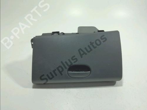 Vano posta oggetti Vano posta oggetti RENAULT TWINGO III (BCM_, BCA_) 0.9 TCe 90 (BCM9, BCM2) (90 hp) 36550256 36550256