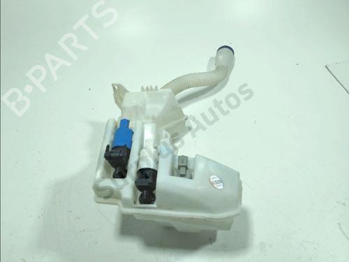 Used Windscreen washer tank Windscreen washer tank PEUGEOT 308 CC (4B_) 2.0 HDi (140 hp) 34148869 34148869