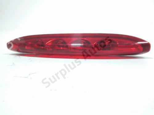 3º Stop PEUGEOT 208 I (CA_, CC_) 1.2 THP 110 (110 hp) 31987341