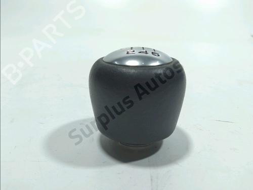 Shift knob CITROËN C4 Picasso II 1.2 THP 130 | BP37628065I34 - Image 2