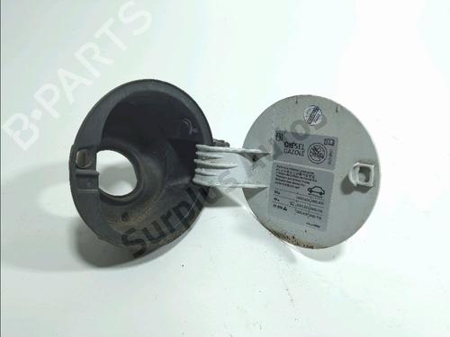 Używane Klapa wlewu paliwa VW POLO V (6R1, 6C1) 1.4 TDI (75 hp) 30958076